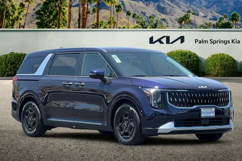 2026 Kia Carnival LXS photo 1