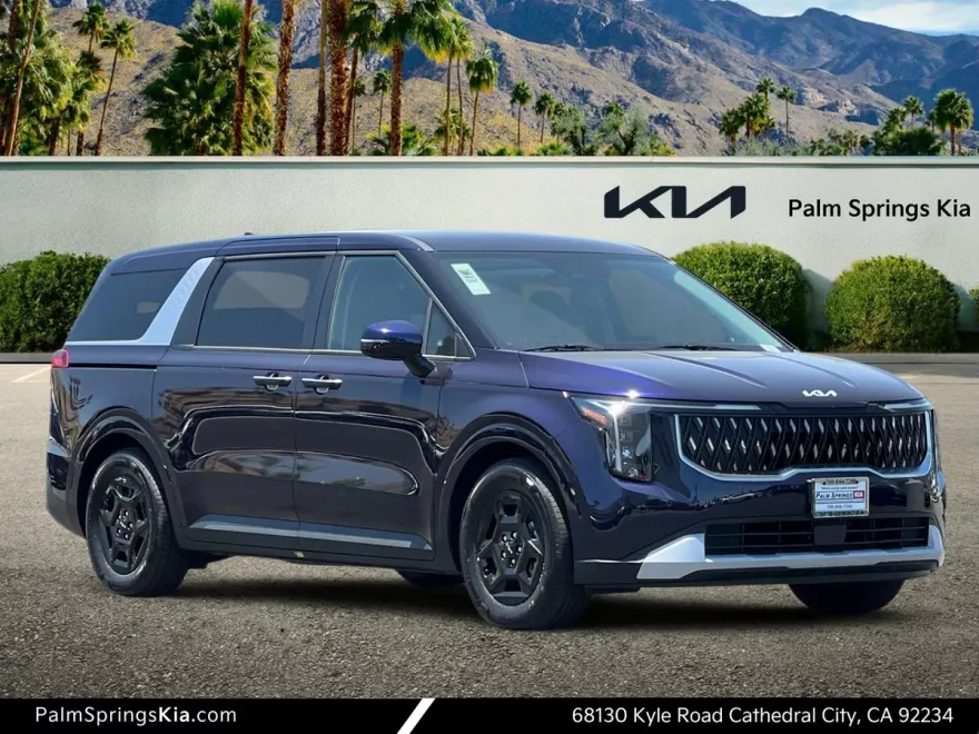 2026 Kia Carnival LXS photo 1