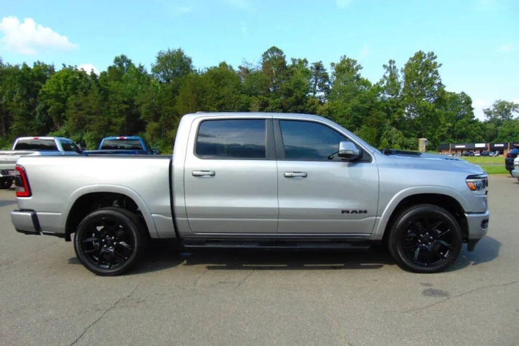 2020 Ram 1500 Laramie photo 1