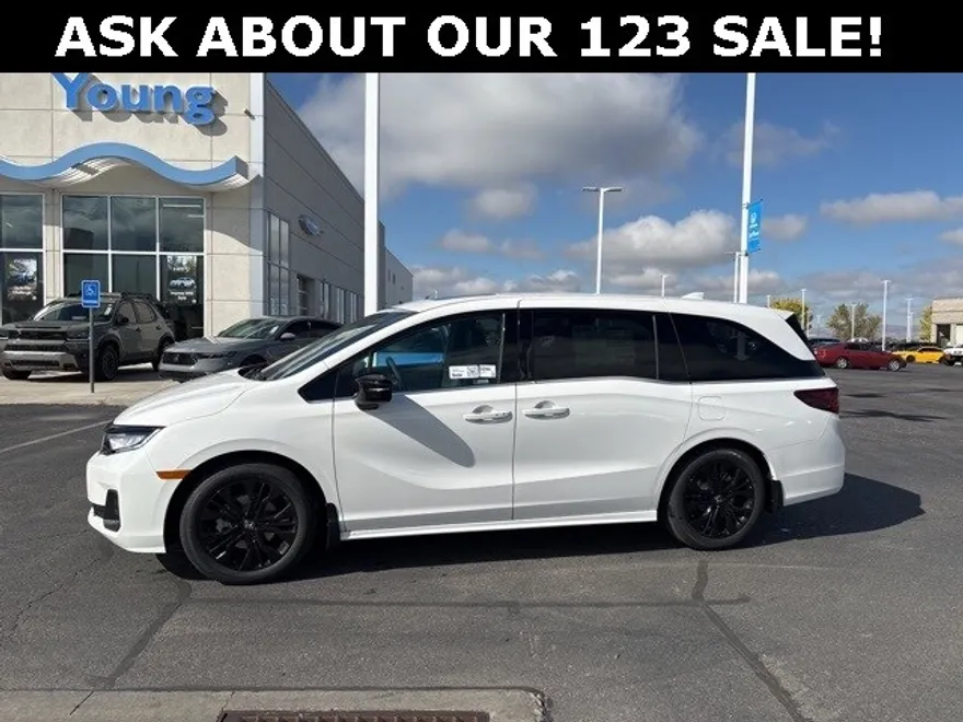 2026 Honda Odyssey photo 1