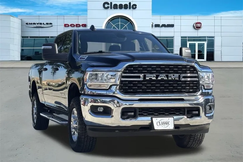 2024 Ram 2500 Big Horn photo 1