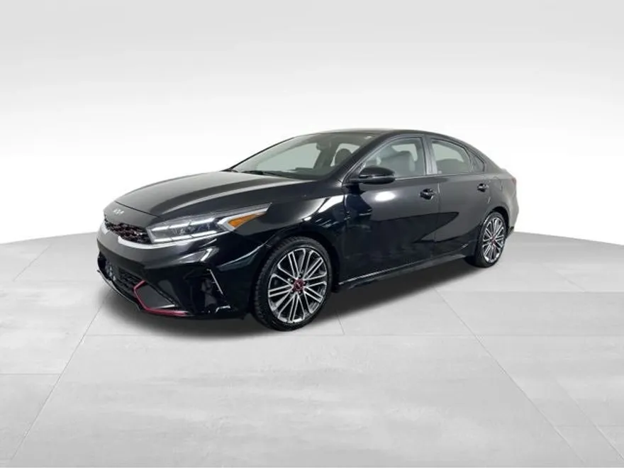 2022 Kia Forte GT photo 1