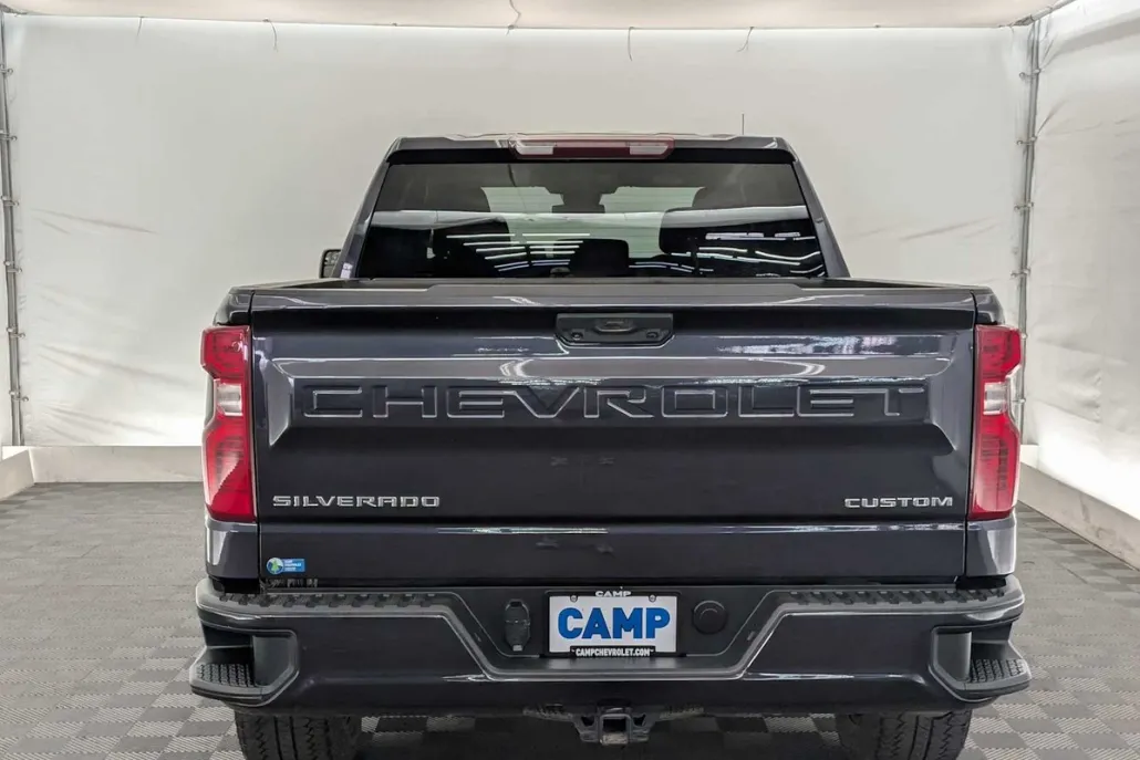 2022 Chevrolet Silverado 1500 Custom photo 1