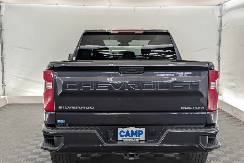 2022 Chevrolet Silverado 1500 Custom photo 1