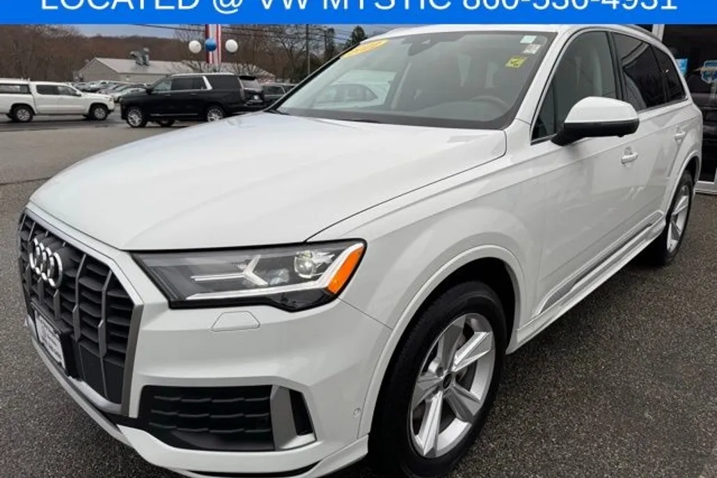 2022 Audi Q7 45 Premium photo 1