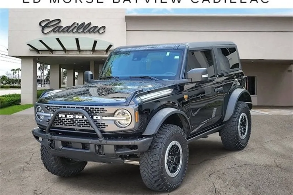 2021 Ford Bronco Base photo 1