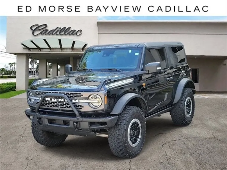 2021 Ford Bronco Base photo 1