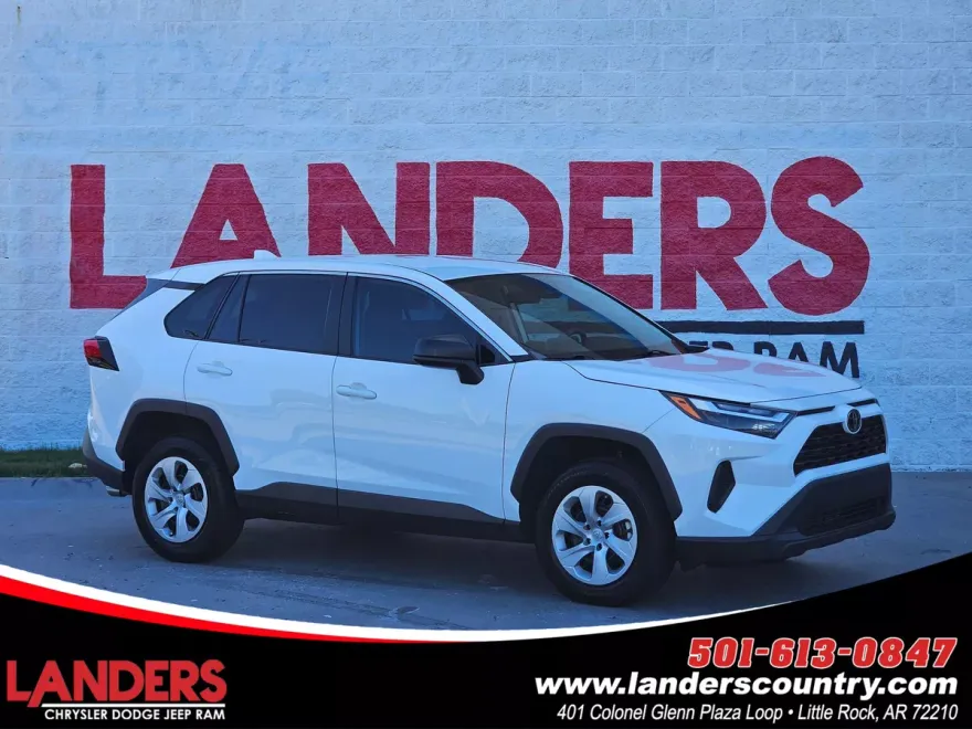 2024 Toyota RAV4 LE photo 1