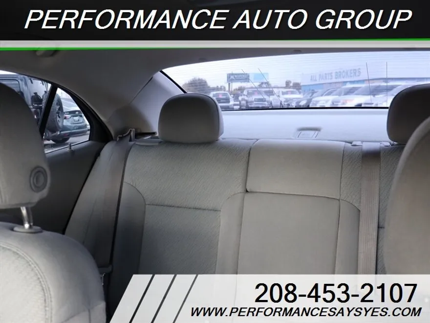 2015 Chevrolet Malibu LS photo 1
