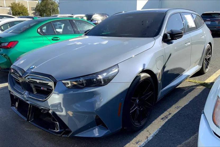 2025 Bmw M5 5 Touring Sedan photo 1