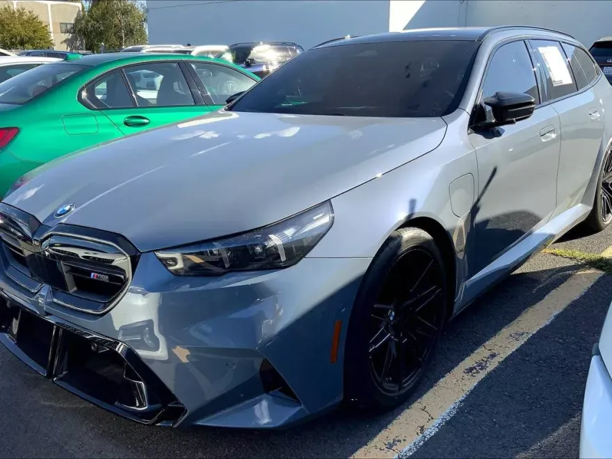2025 Bmw M5 5 Touring Sedan photo 1