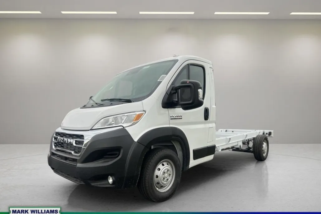 2023 Ram 3500 photo 1