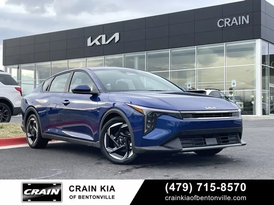 2025 Kia K4 EX photo 1