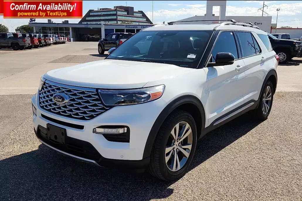 2020 Ford Explorer Platinum photo 1
