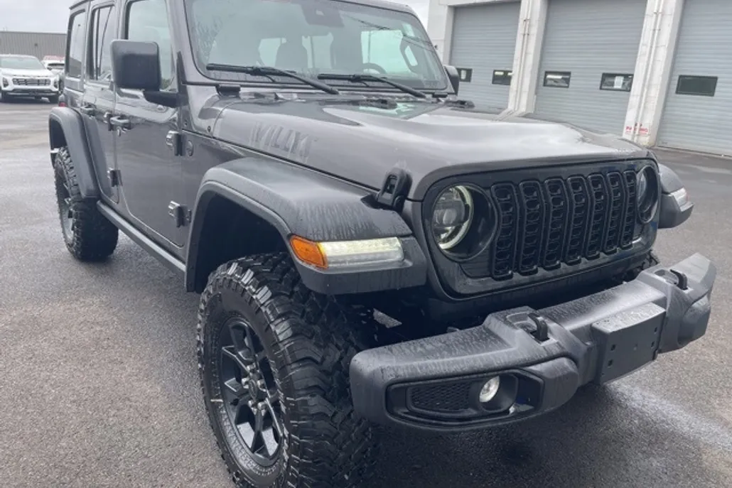 2025 Jeep Wrangler Willys photo 1