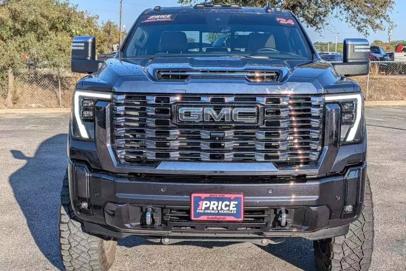 2024 Gmc Sierra 2500 HD Denali Ultimate photo 1