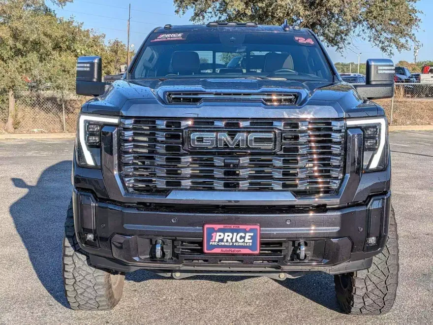 2024 Gmc Sierra 2500 HD Denali Ultimate photo 1