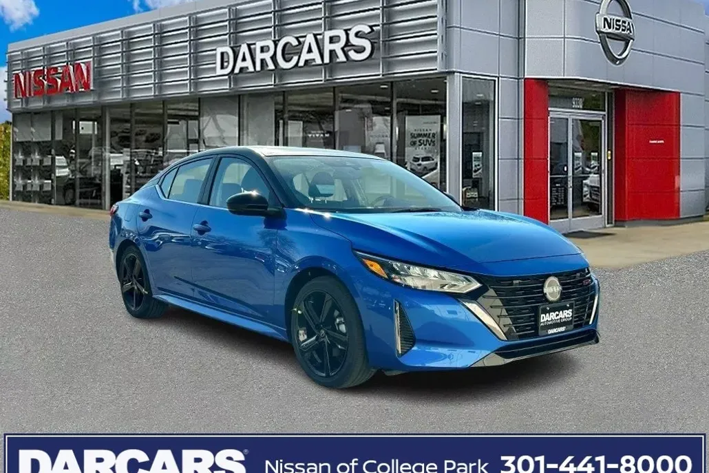 2025 Nissan Sentra SR photo 1