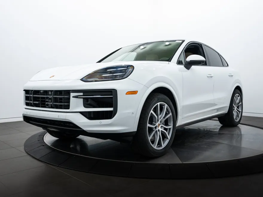 2025 Porsche Cayenne photo 1
