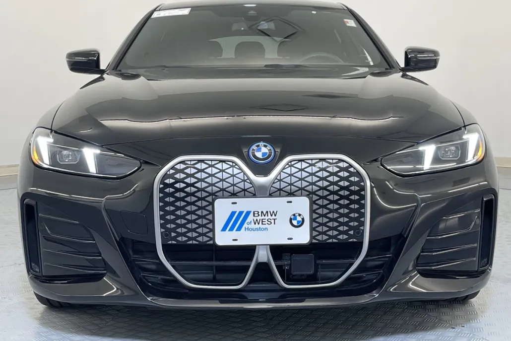 2025 Bmw i4 eDrive40 photo 1