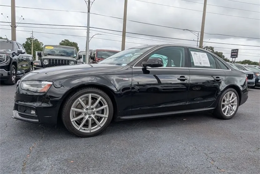 2014 Audi A4 2.0T Premium Plus Quattro photo 1