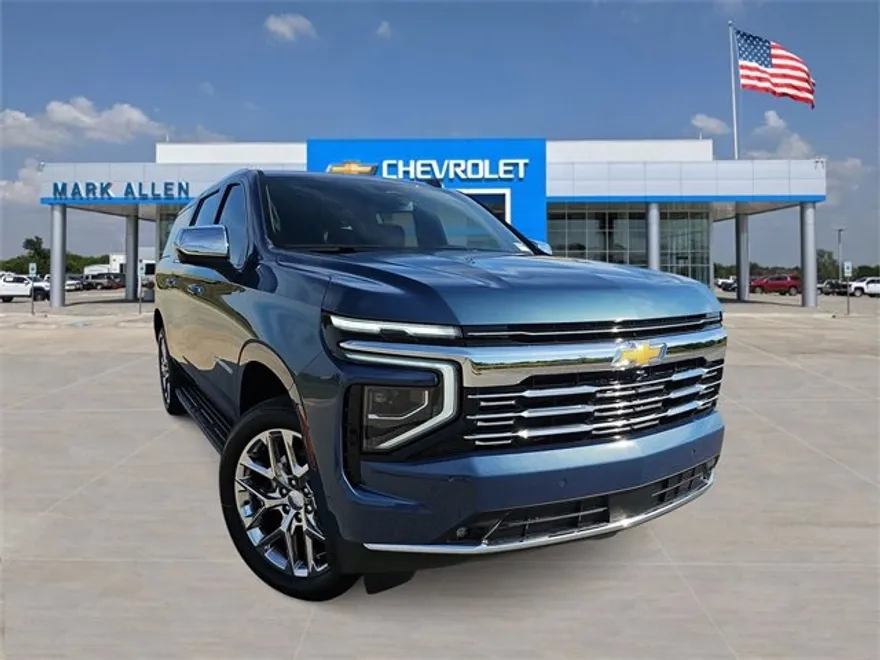 2026 Chevrolet Suburban Premier photo 1