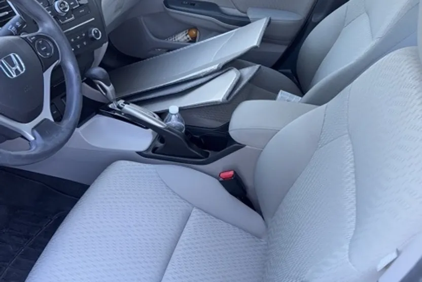 2014 Honda Civic LX photo 1