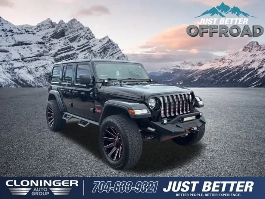 2018 Jeep Wrangler Unlimited Sahara photo 1