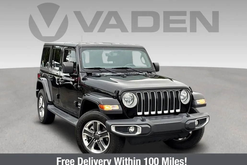 2019 Jeep Wrangler Unlimited Sahara photo 1