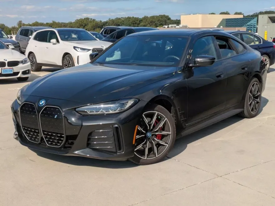 2024 Bmw i4 xDrive40 photo 1
