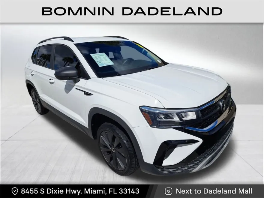 2022 Volkswagen Taos S photo 1