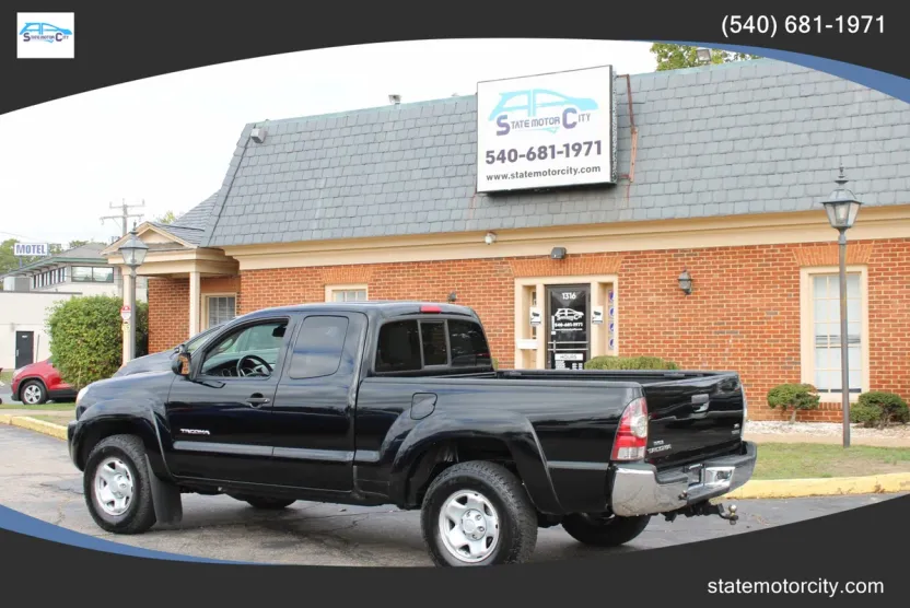 2011 Toyota Tacoma Access Cab photo 1