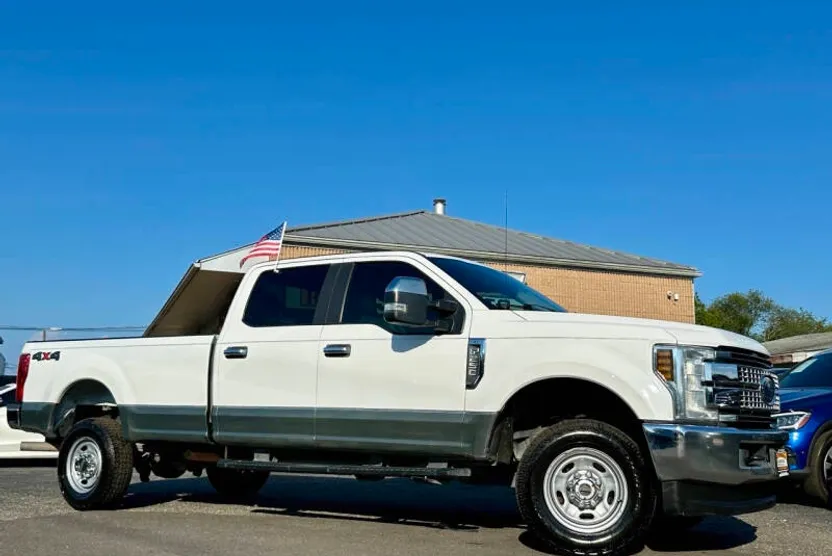 2019 Ford F-250 XL photo 1