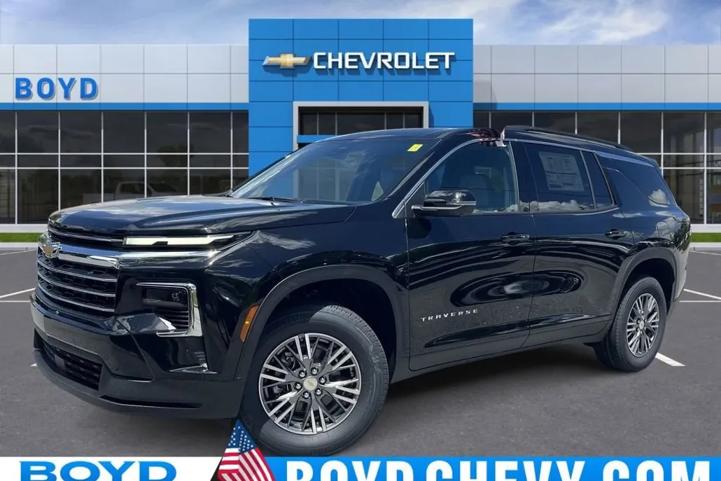 2025 Chevrolet Traverse photo 1
