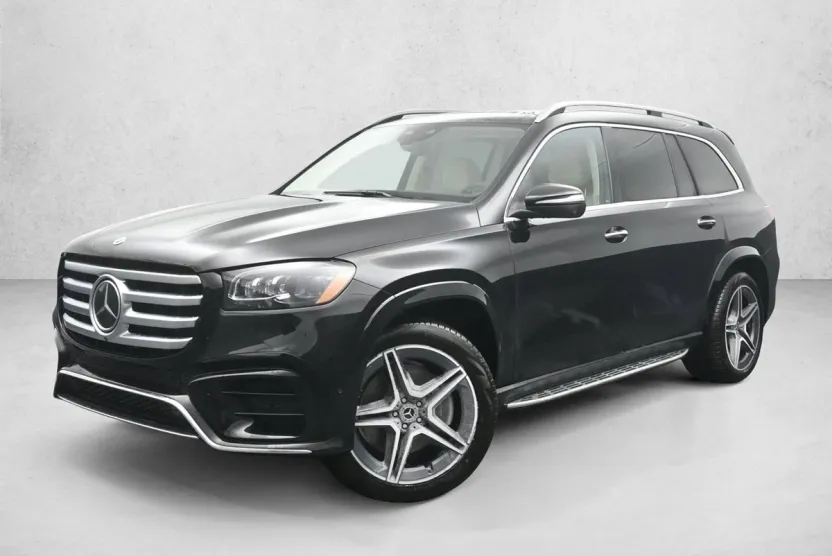 2025 Mercedes Benz GLS 450 4MATIC photo 1
