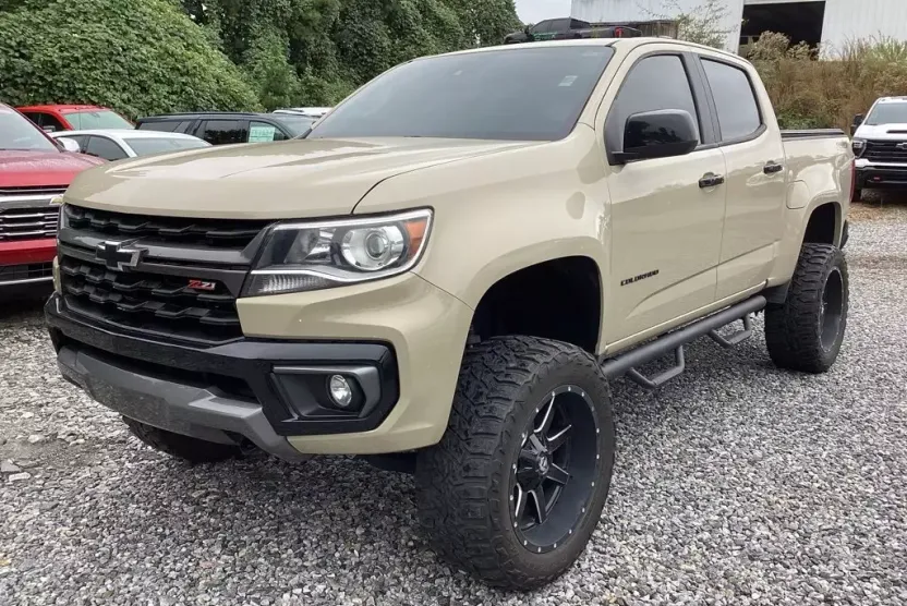 2022 Chevrolet Colorado Z71 photo 1