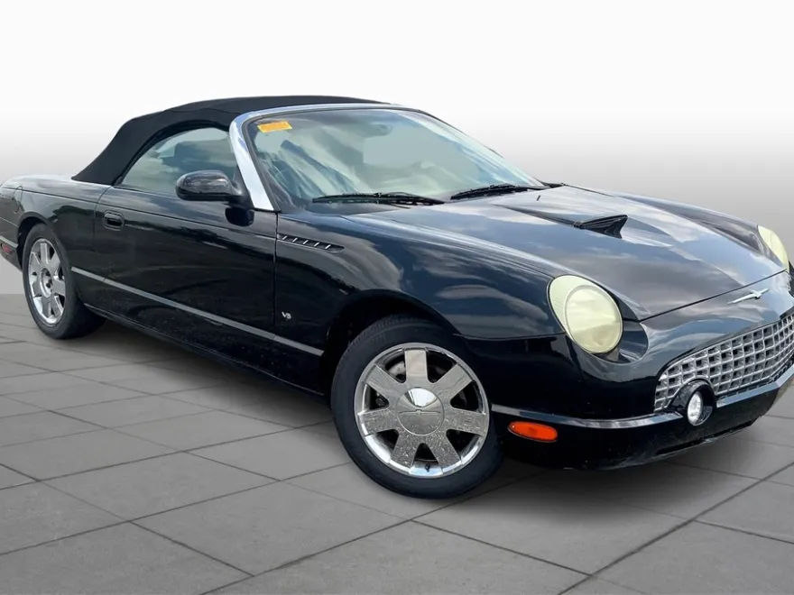 2003 Ford Thunderbird Deluxe photo 1