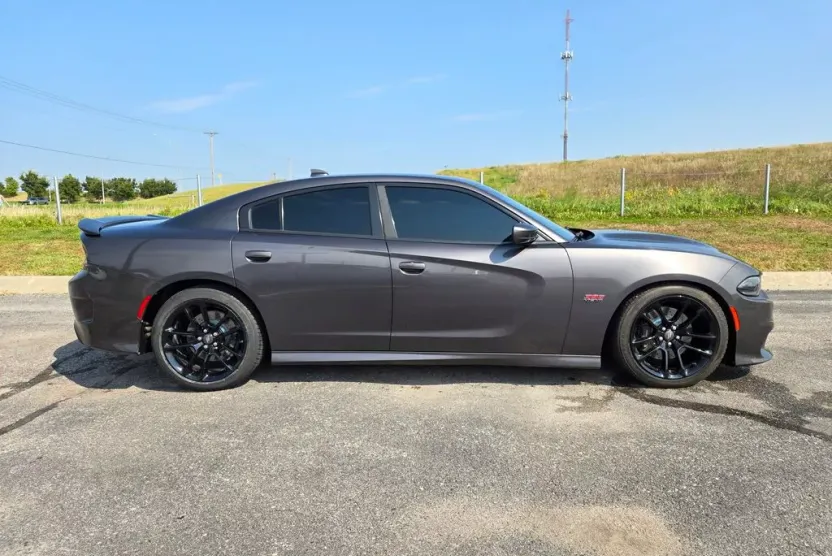 2020 Dodge Charger R/T Scat Pack photo 1