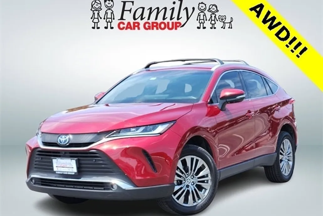 2024 Toyota Venza Limited photo 1