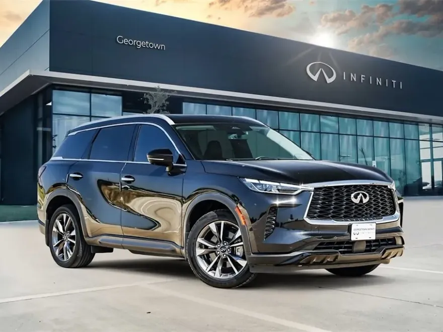 2023 Infiniti QX60 Luxe photo 1
