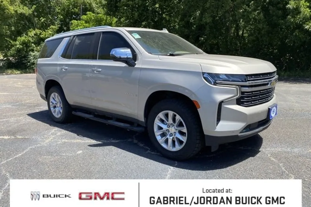 2021 Chevrolet Tahoe Premier photo 1