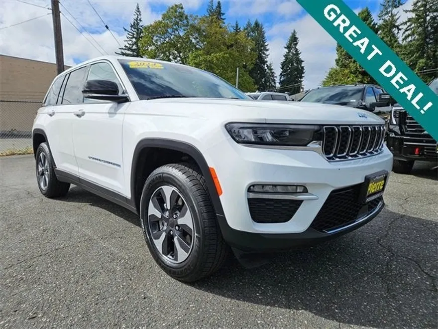 2024 Jeep Cherokee Limited 4xe photo 1