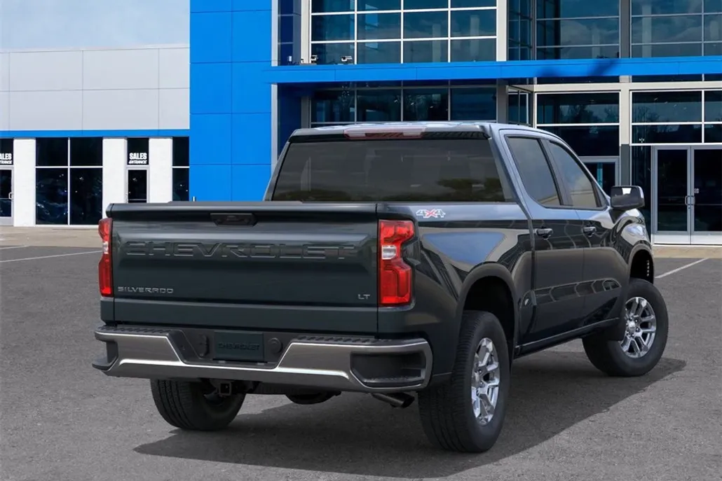 2025 Chevrolet Silverado 1500 LT photo 1