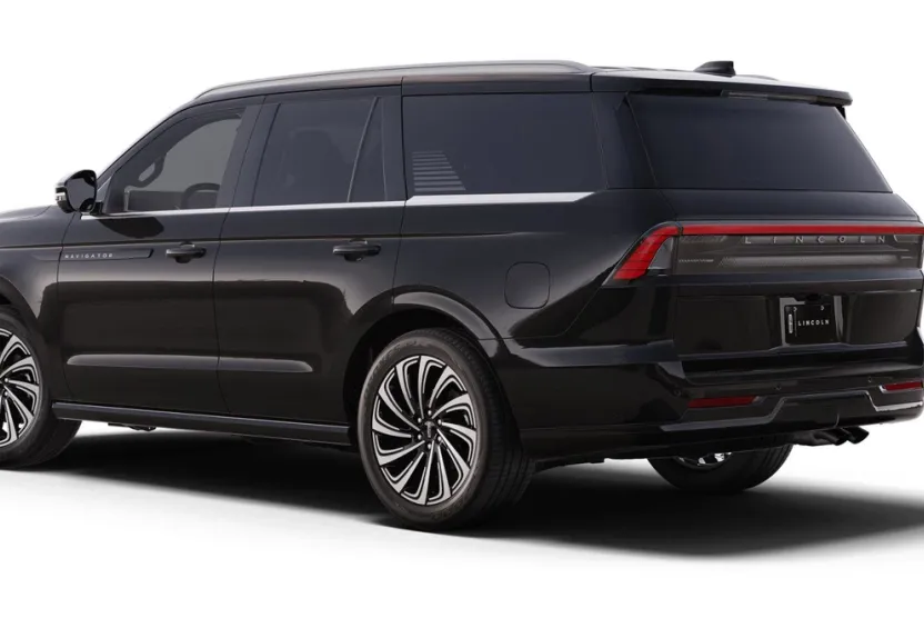 2025 Lincoln Navigator Black Label photo 1
