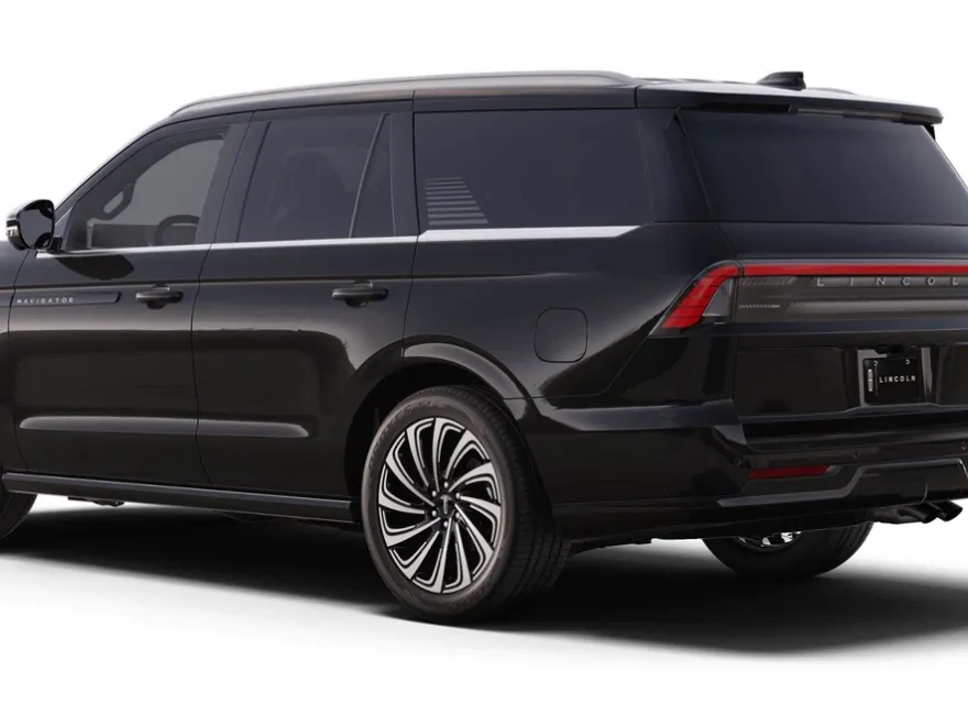2025 Lincoln Navigator Black Label photo 1