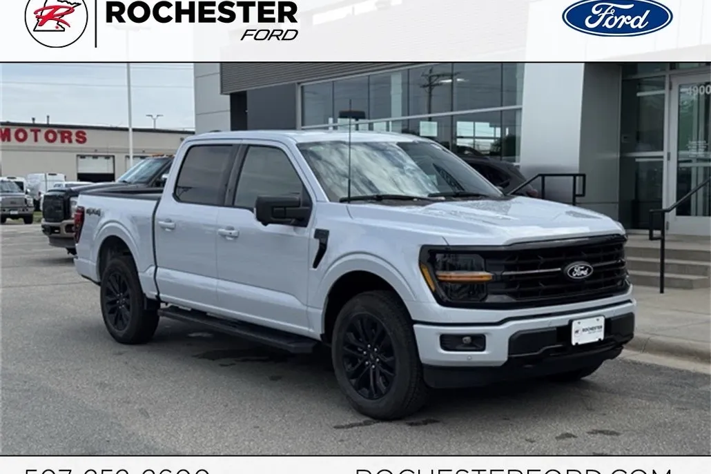 2025 Ford F-150 XLT photo 1