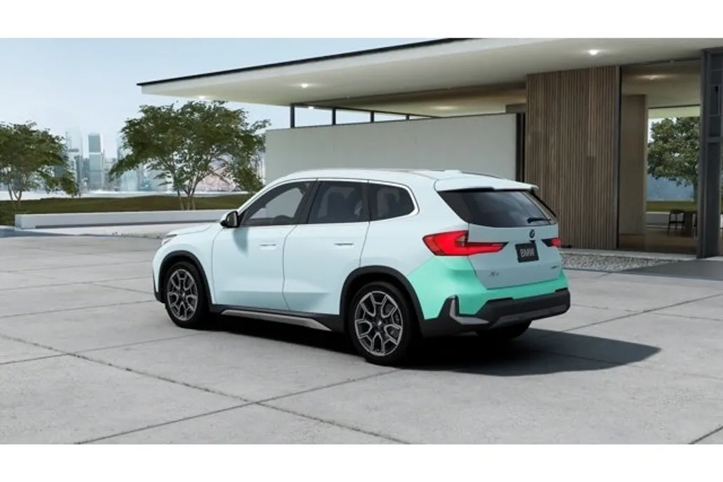 2026 Bmw X1 XDrive28i photo 1