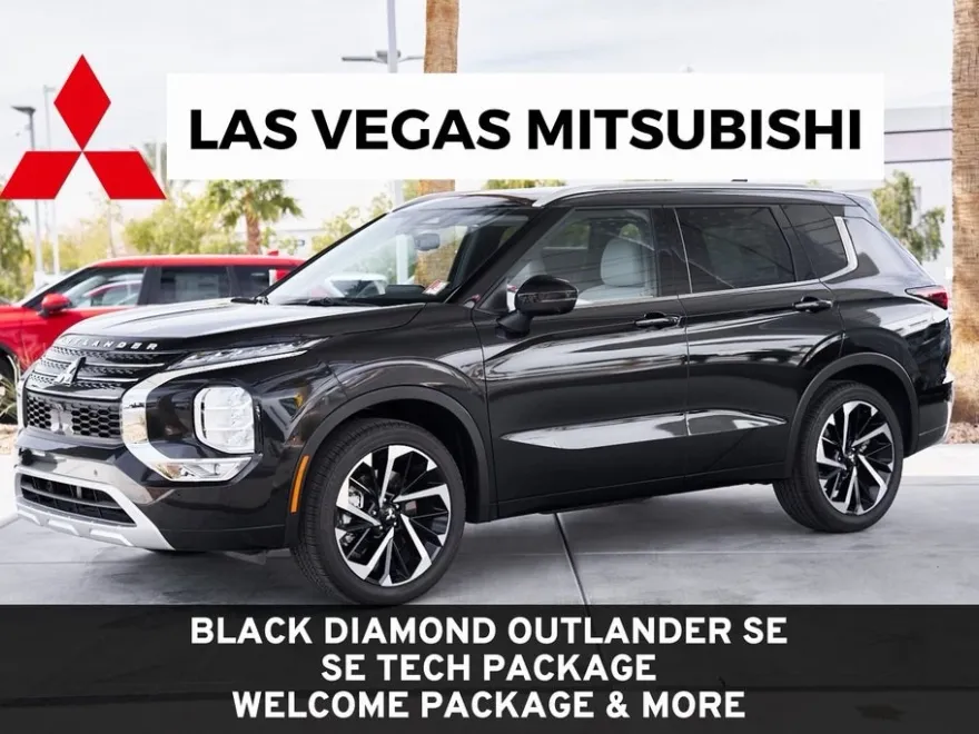 2025 Mitsubishi Outlander SE photo 1