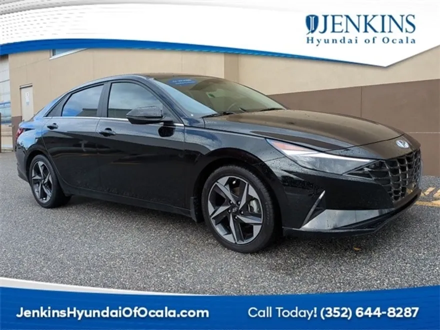 2023 Hyundai Elantra Limited photo 1