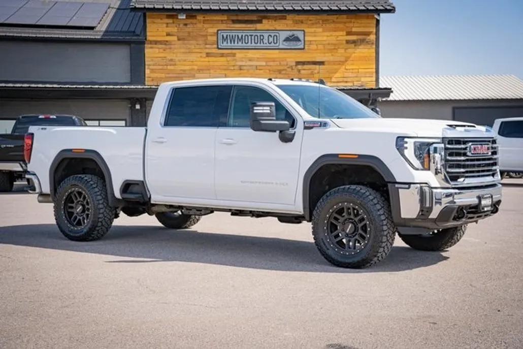 2024 Gmc Sierra HD SLE photo 1